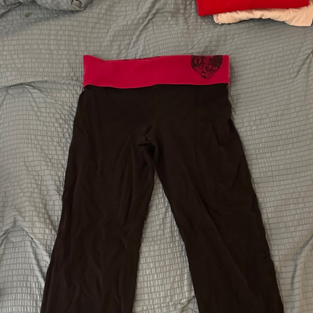 PINK Victoria's Secret Black Pants with Bold Pink Waistband